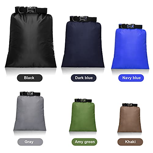 Sechs wasserdichte Trockentaschen in verschiedenen Farben, geeignet für Outdoor-Aktivitäten und Reisen, mit Rollverschluss und verstellbaren Schultergurten.