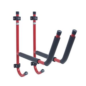 Lomo Faltboot Wand Rack in Rot zur sicheren und platzsparenden Aufbewahrung von Kajaks, ideal für Kajakbesitzer.