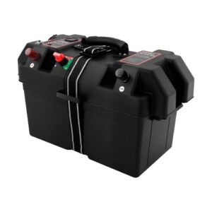Multifunktions Batteriebox für Boot mit zwei USB-Anschlüssen und Überlastungsschutz, ideal für Camping und Marine-Anwendungen, kratz- und stoßfestes Gehäuse.