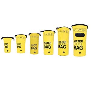 Wasserdichte Dry Bag in Gelb mit Schultergurt, 2 Liter Fassungsvermögen, ideal für Outdoor-Aktivitäten und Wassersport.